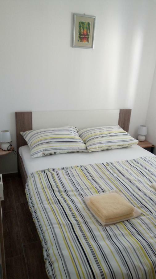 Apartmani Filip Zadar Diklo Buitenkant foto