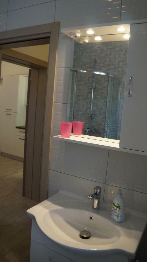 Apartmani Filip Zadar Diklo Buitenkant foto