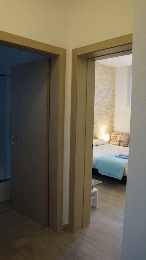 Apartmani Filip Zadar Diklo Buitenkant foto